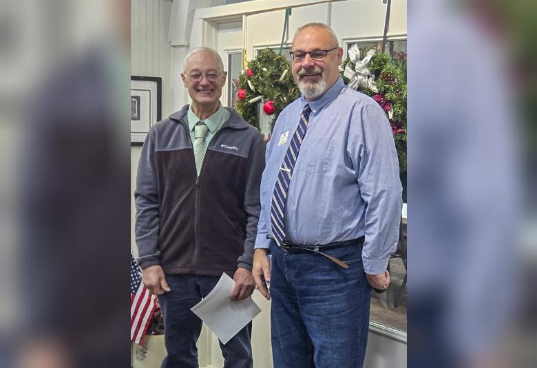 Linn-News - Staff Photo - Create Article