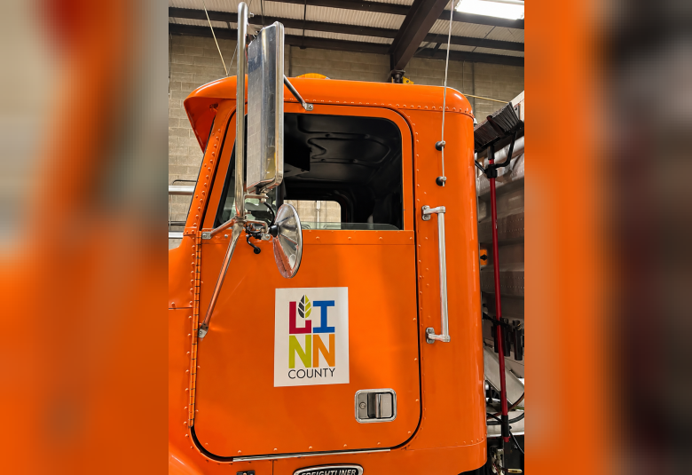 Linn-News - Staff Photo - Create Article