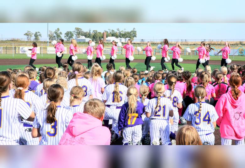 Linn-News - Staff Photo - Create Article